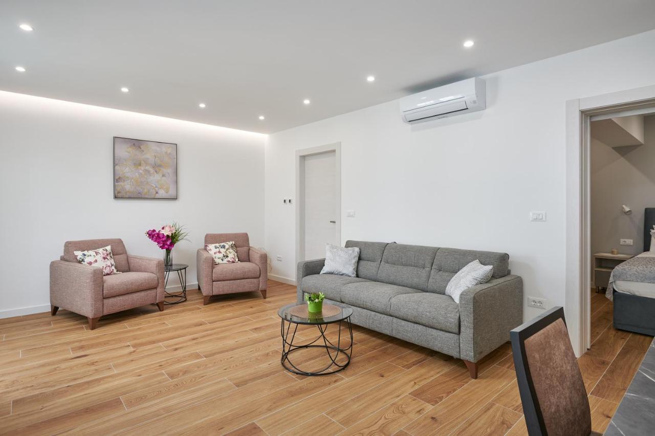 Newly Renovated Apt. Near To Entrance To Old Town Dubrovnik Exterior photo
