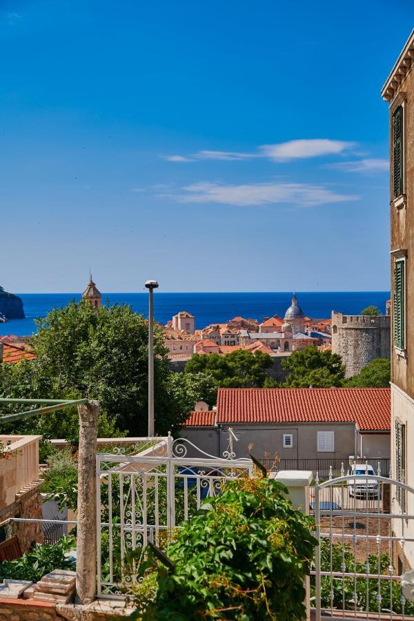 Newly Renovated Apt. Near To Entrance To Old Town Dubrovnik Exterior photo